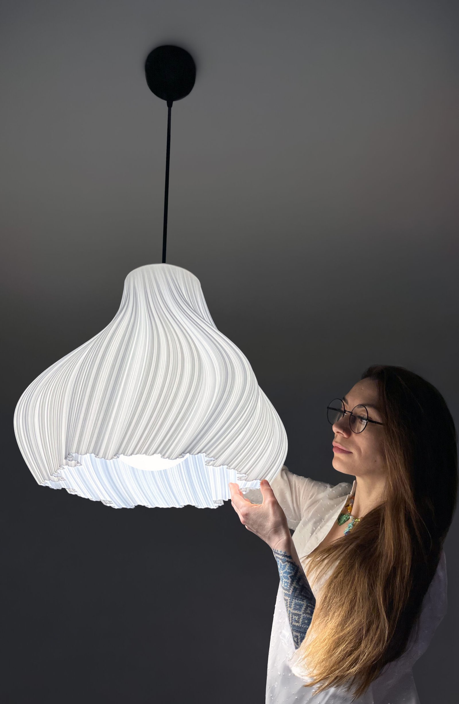 Jelly Pure white pendant lampshade in hands JELLY Wavy Pure White Pendant Lampshade